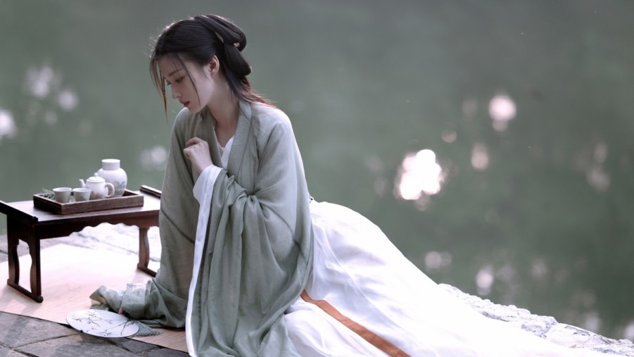【雨晴烟晚金手指修改版下载】雨晴烟晚清软完结版下载 v1.0 安卓版