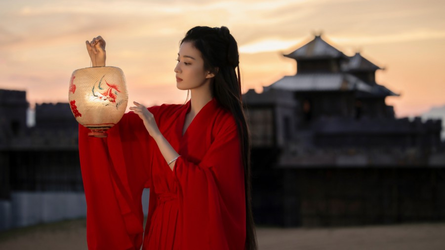 上海已启动“万名消杀人员蚊蝇高峰压制行动”